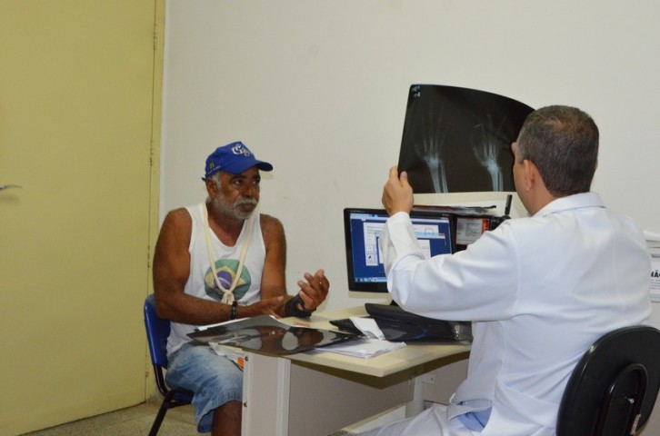 Município de Porto Real amplia em 40% as consultas de ortopedia em unidades de saúde