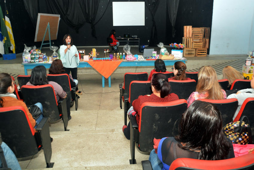 Professores  de Volta Redonda são capacitados em educação especial e inclusiva