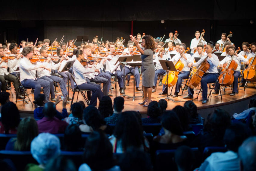 Grande Concerto do projeto Volta Redonda Cidade da Música recebe maestro Ernani Aguiar