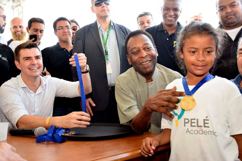 Pelé Academia firma parceria com Lyon, grande clube do futebol francês