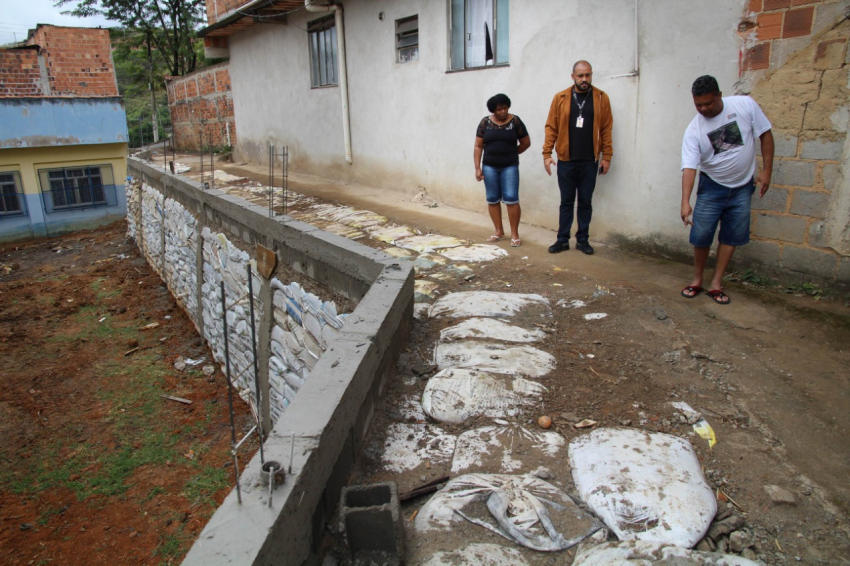 Furban realiza obras contra inundação e melhorias de servidões no bairro Água Limpa em Volta Redonda