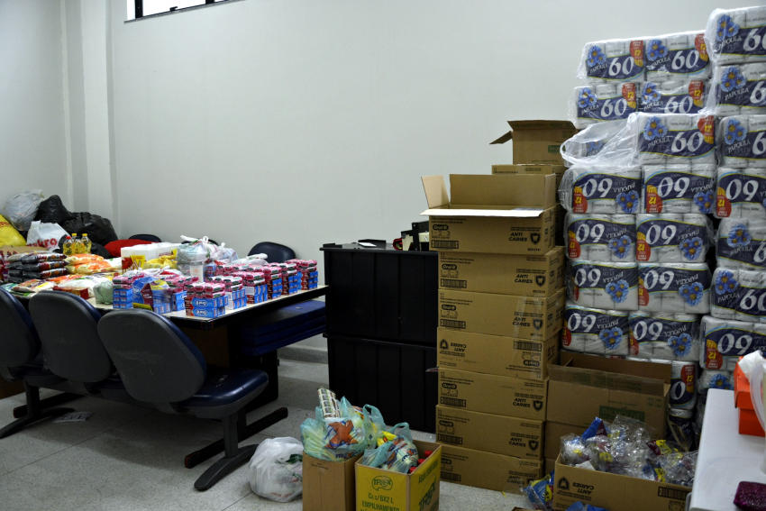 População de Volta Redonda arrecada donativos para desalojados