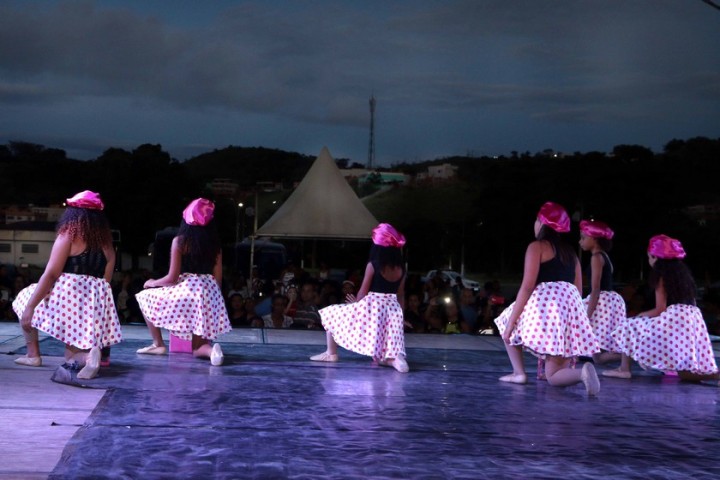 19ª Mostra de Dança reúne 400 alunos da rede pública de Barra Mansa