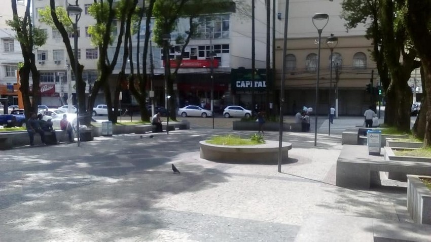 Praça da matriz é interditada como medida de prevenção ao coronavírus