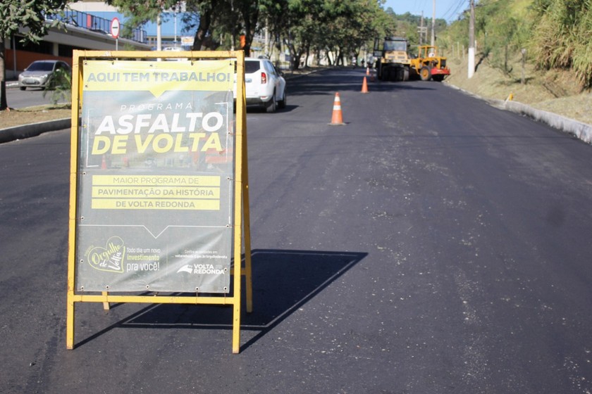 Manutenção, limpeza e asfaltamento seguem intensificados em Volta Redonda