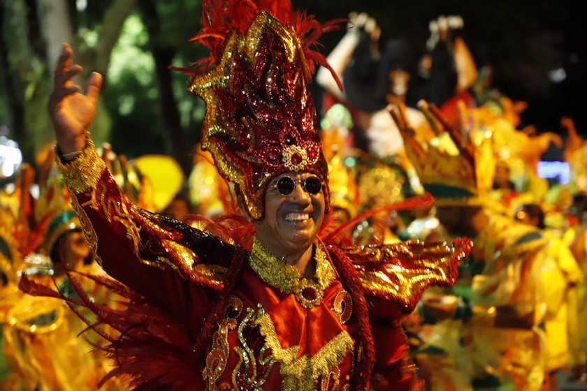 Bloco da Vida encerra carnaval animando foliões em Volta Redonda