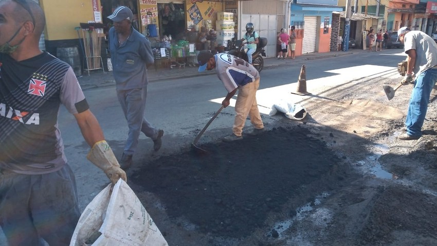 Mutirão de limpeza e manutenção atende 10 bairros de Volta Redonda